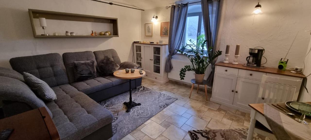 Monteur-Ferienwohnung Ot Naundorf Naundorf  외부 사진